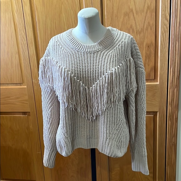 Western Style Soft Fringe Sweater - Picture 1 of 5